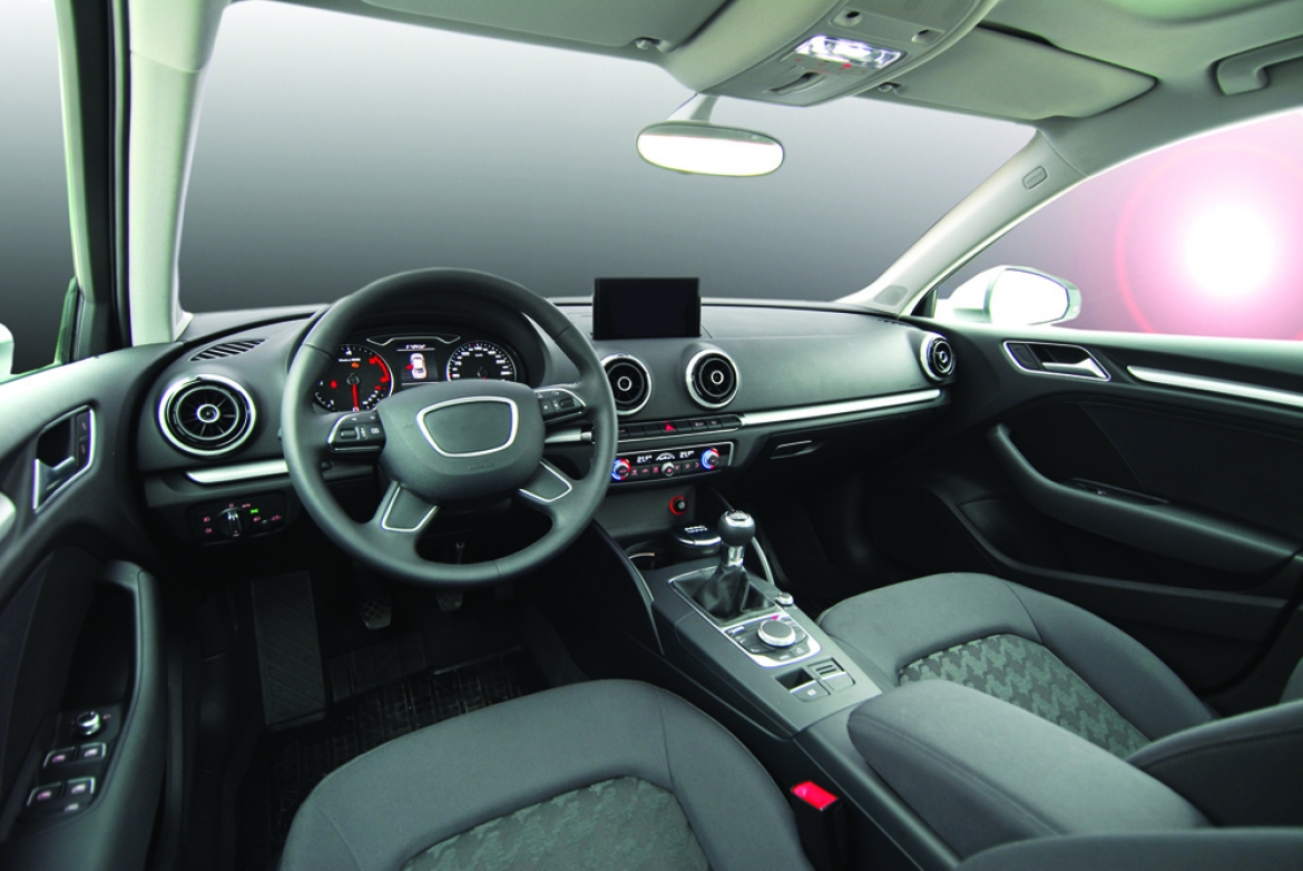 Pros and cons of connected cars | GraFitz Group Advertising Agency